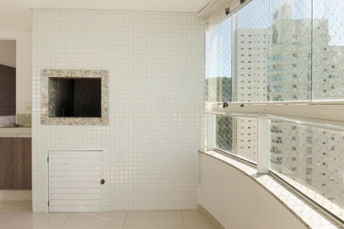 Linda Vista, Um Apartamento Por Andar, 3 Suites, 2 Garagens Balneário Camboriú Exterior foto